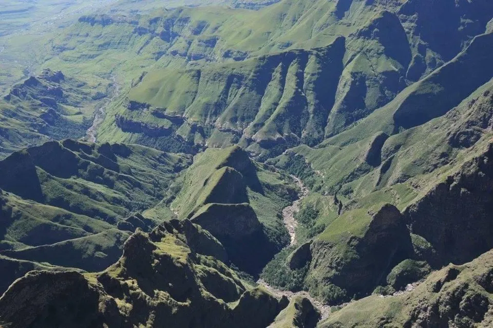 Drakensberg Gorge 6